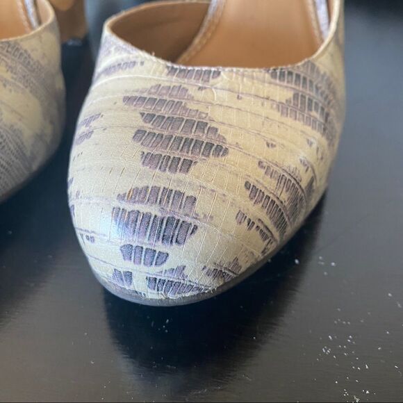 Schuler & Sons Philadelphia Wooden Heels - Picture 12 of 13